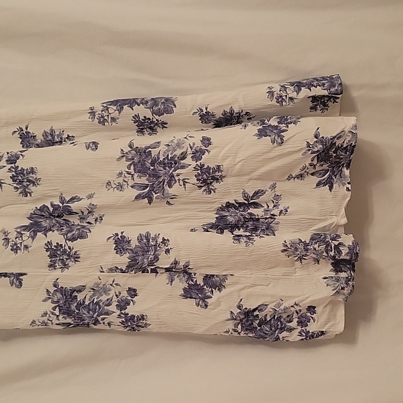 AMERICAN EAGLE OUTFITTERS DRESS - Picture 2 of 6